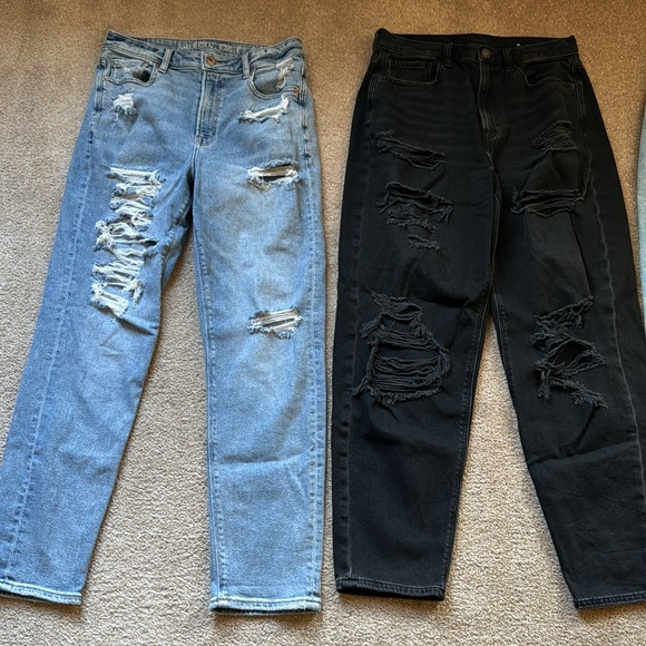 American Eagle Jeans - Picture 3 of 5
